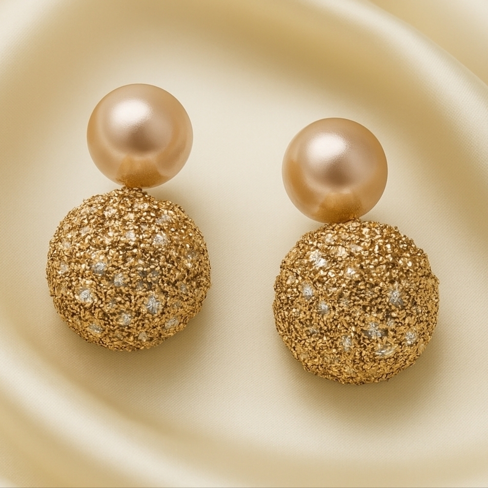 Pearl & Gold Textured Stud Earrings – Double-Sided Statement Jewelry For Women